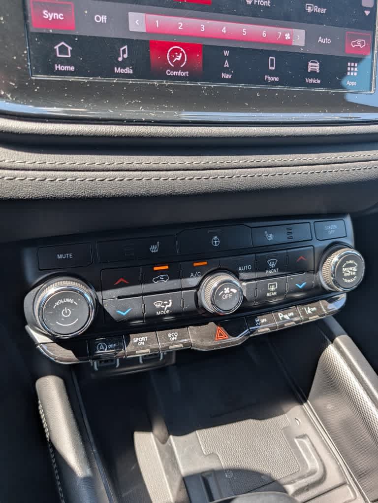 Used 2022 Dodge Durango GT AWD/4WD image 16