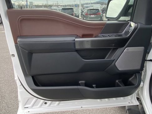 Used 2021 Ford F150 Lariat w/ Equipment Group 502A High image 11