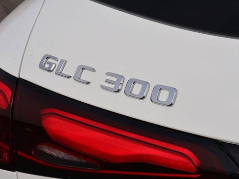 New 2026 Mercedes-Benz GLC 300 4MATIC image 8