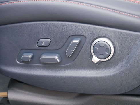 New 2026 Genesis GV80 3.5T e-SC image 6