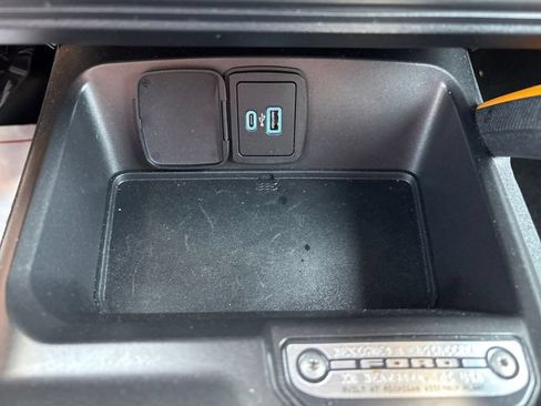 Used 2023 Ford Bronco Badlands AWD/4WD image 17