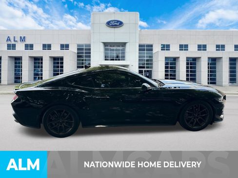 Used 2024 Ford Mustang Premium RWD image 4