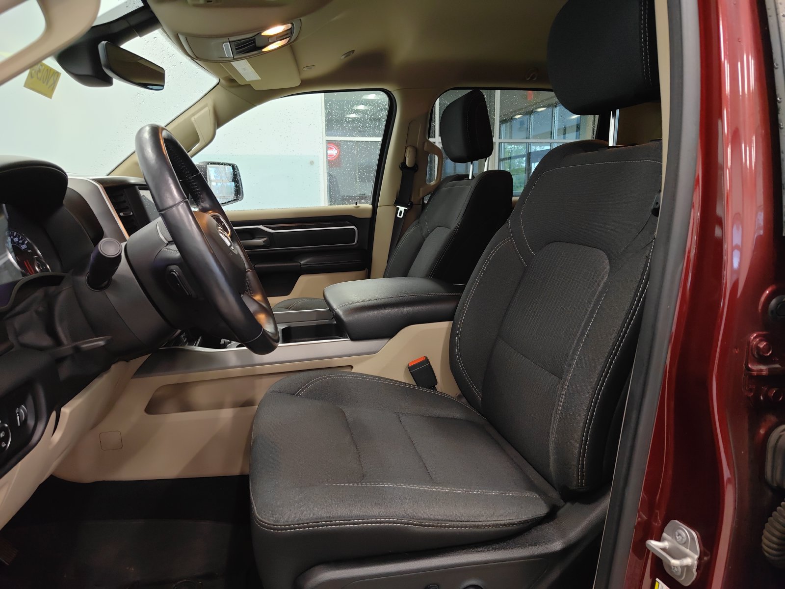 Used 2020 RAM 1500 Big Horn AWD/4WD image 10