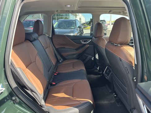 Certified 2024 Subaru Forester Touring AWD/4WD image 18