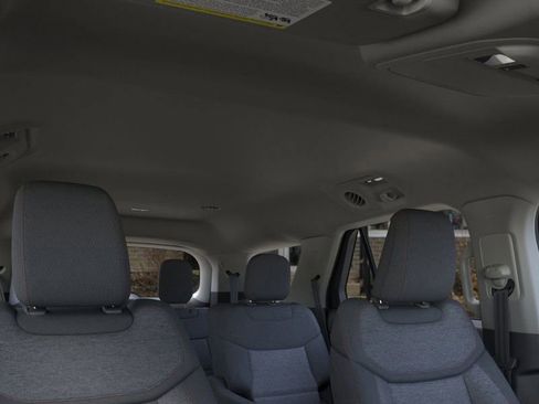Used 2026 Ford Explorer Active image 17