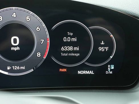 Certified 2025 Porsche Panamera 4 AWD/4WD image 15