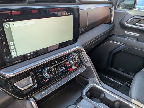 Certified 2024 GMC Sierra 1500 Denali w/ Technology Package image 18