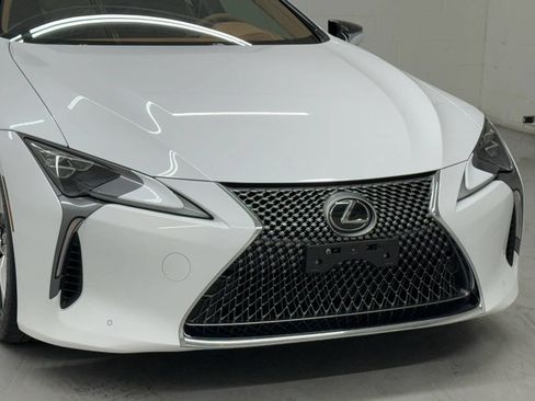 Used 2023 Lexus LC 500h w/ Dynamic Handling Package RWD image 83