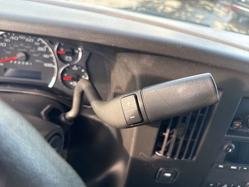 Used 2023 Chevrolet Express 3500 LS image 15