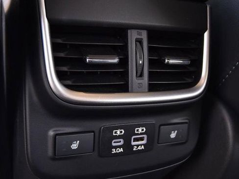 Used 2024 Subaru Outback Limited image 26