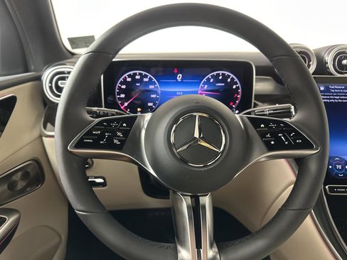 New 2026 Mercedes-Benz GLC 300 4MATIC image 12