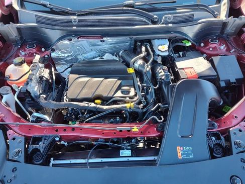 Used 2024 Chevrolet Trax LT image 21