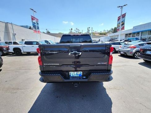 Used 2022 Chevrolet Silverado 1500 ZR2 w/ Technology Package AWD/4WD image 7
