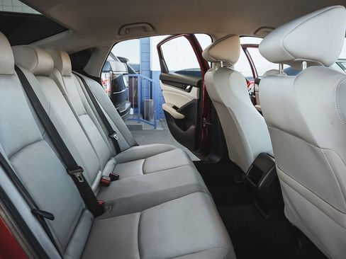 Used 2021 Honda Accord LX image 19