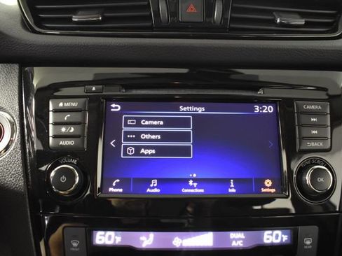 Used 2022 Nissan Rogue Sport SV AWD/4WD image 22
