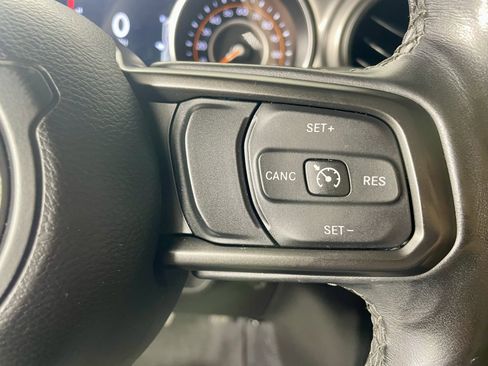 Used 2021 Jeep Wrangler Sport S image 14