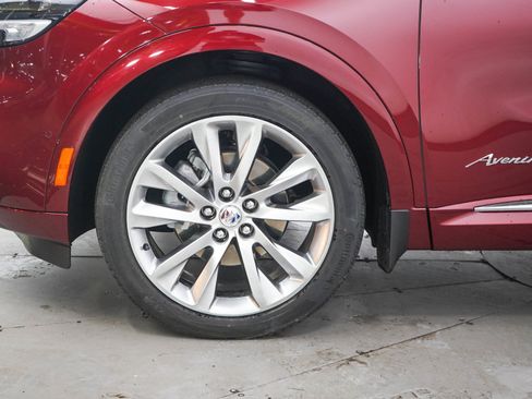 Used 2023 Buick Envision Avenir AWD/4WD image 30