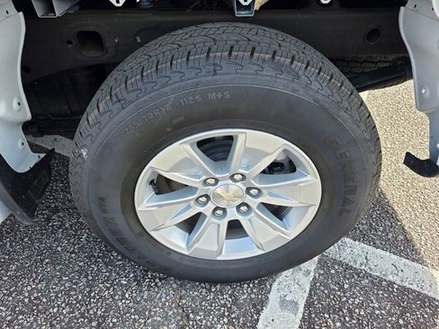 Certified 2024 Chevrolet Silverado 1500 W/T w/ WT Fleet Convenience Package image 22