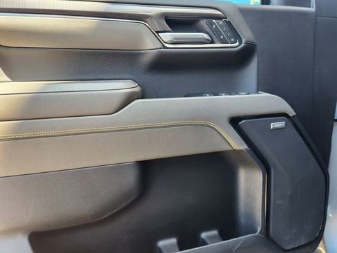 Used 2024 Chevrolet Silverado 1500 ZR2 w/ Technology Package image 23