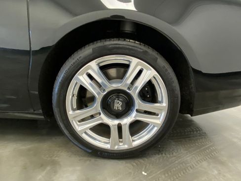 Used 2015 Rolls-Royce Ghost image 19