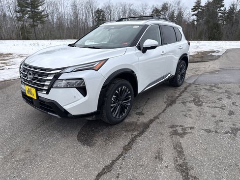 New 2026 Nissan Rogue Platinum image 1