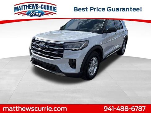 New 2025 Ford Explorer Active w/ Active Comfort Package image 7