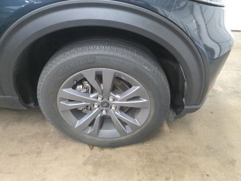 Certified 2023 Ford Explorer XLT w/ Equipment Group 202A AWD/4WD image 2