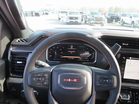 New 2026 GMC Sierra 2500 AT4 image 18