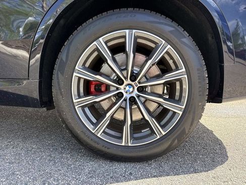 New 2026 BMW X5 xDrive50e w/ M Sport Package AWD/4WD image 10