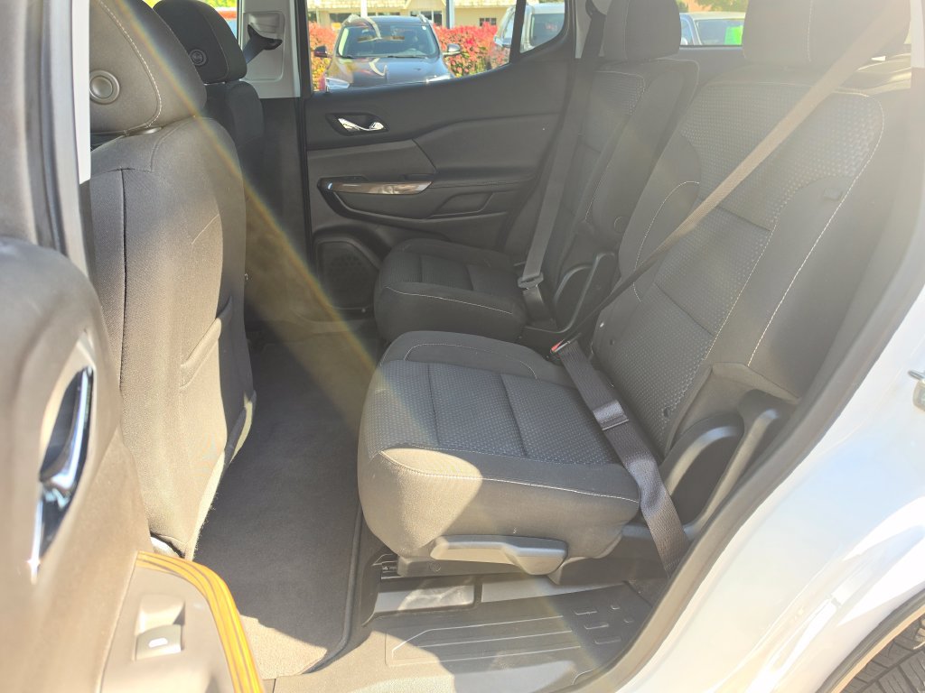 Certified 2021 GMC Acadia SLE w/ Driver Convenience Package FWD image 38