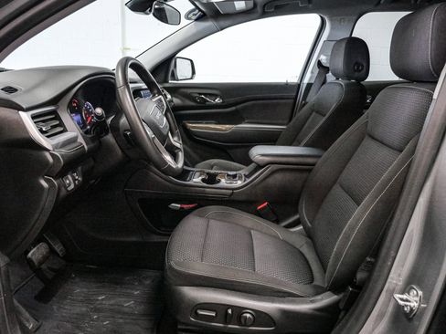 Certified 2023 GMC Acadia SLE w/ Driver Convenience Package image 24