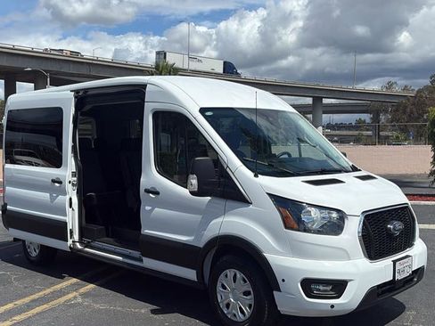Used 2024 Ford Transit 350 XLT RWD image 47