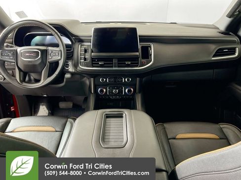 Used 2023 GMC Yukon AT4 w/ Technology Package image 7