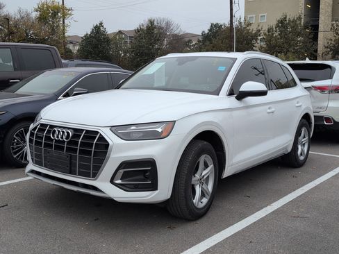 Used 2021 Audi Q5 Premium image 4