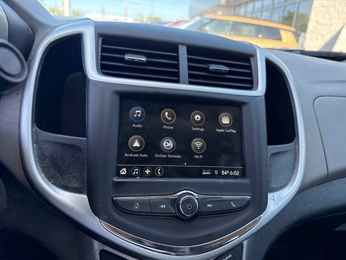 Used 2018 Chevrolet Sonic LT FWD image 4