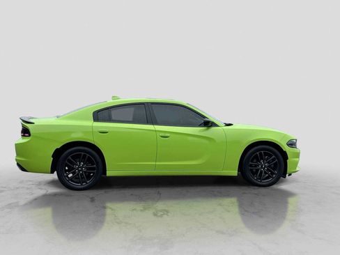 Used 2019 Dodge Charger SXT w/ Blacktop Package AWD/4WD image 7