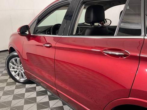 Used 2019 Buick Envision Essence AWD/4WD image 40