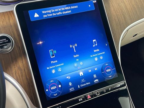 Certified 2022 Mercedes-Benz C 300 4MATIC Sedan image 14