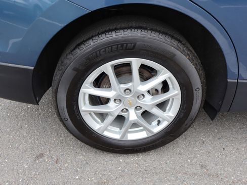 Used 2024 Chevrolet Equinox LT FWD image 38