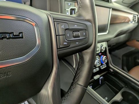 Certified 2023 GMC Yukon Denali Ultimate image 25