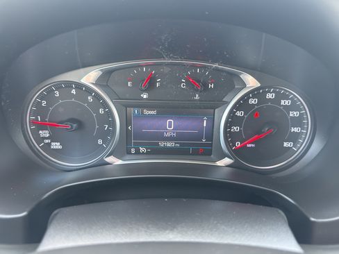 Used 2019 GMC Terrain SLE w/ LPO, Floor Liner Package FWD image 17