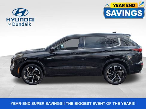 Used 2023 Mitsubishi Outlander SEL image 9