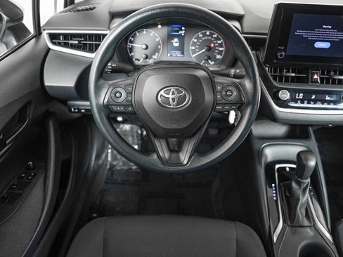 Used 2023 Toyota Corolla LE FWD image 11