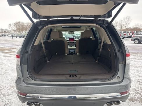 Used 2023 Lincoln Aviator Reserve w/ Equipment Group 201A image 21
