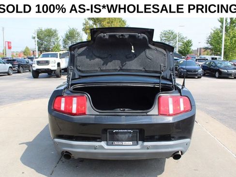 Used 2012 Ford Mustang Premium RWD image 9