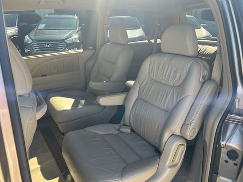 Used 2005 Honda Odyssey EX-L image 25