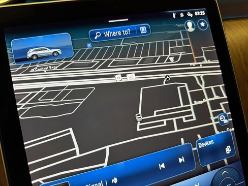 Used 2024 Mercedes-Benz GLC 300 image 23