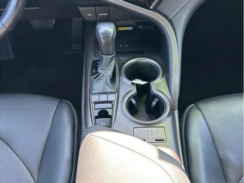 Used 2023 Toyota Camry XSE FWD image 18