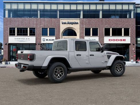 New 2026 Jeep Gladiator Sport AWD/4WD image 4
