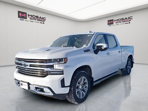 Used 2022 Chevrolet Silverado 1500 High Country w/ LPO, Dark Essentials Package image 11